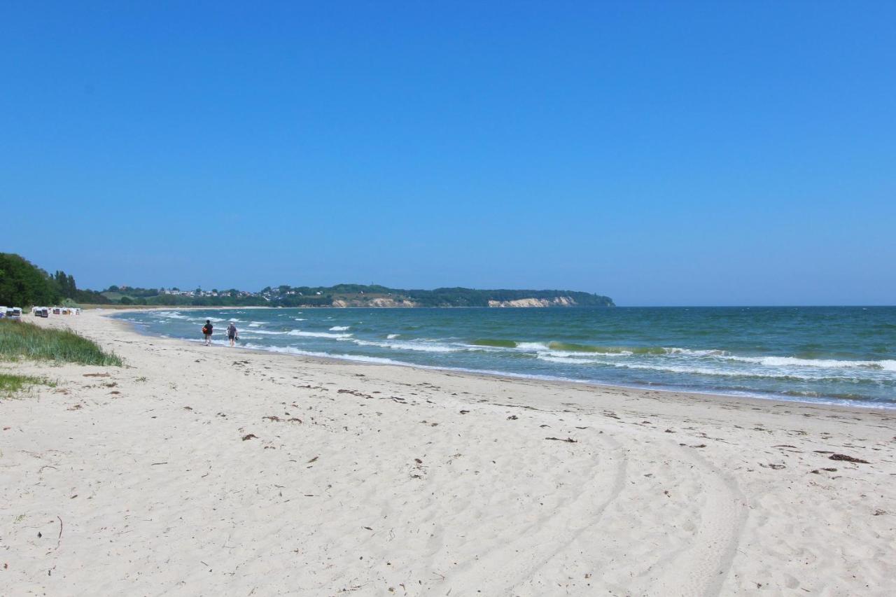 Strandnahe Fewo Mit Terrasse, Gratis Nutzung Vom Ahoi Erlebnisbad Und Sauna In Sellin - Rex Rugia Fewo 14-4 لوبه المظهر الخارجي الصورة